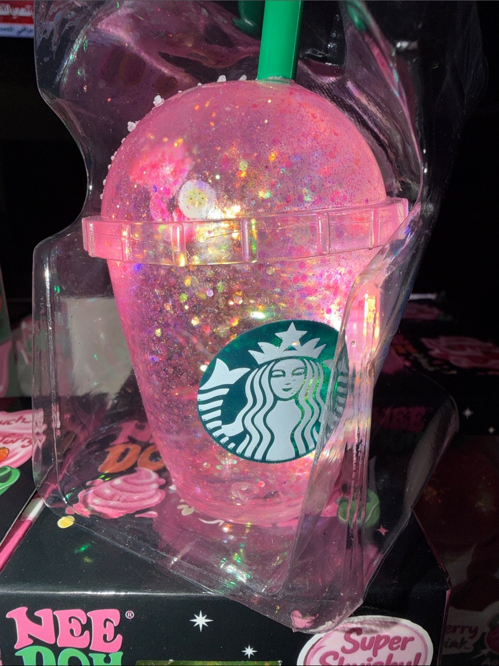 Starbucks pink Glitter Tumbler with Green Straw